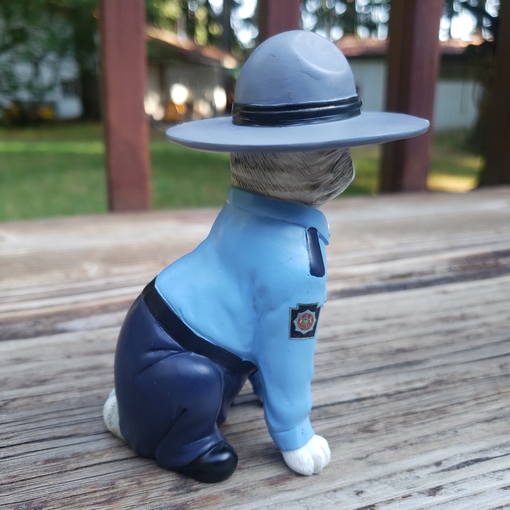 The Hamilton Collection to Purr-tect & Serve Cat Figurine - OFFICE-PURR Cat - Picture 6 of 13